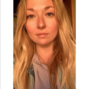 Meet your Posher, Jenna